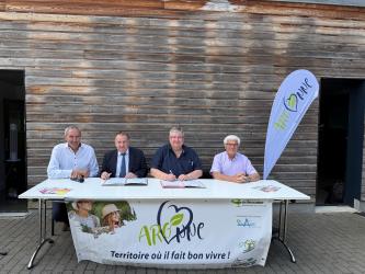 Signature de convention entre l'Entente Nous Argonne et la Foire De Châlons